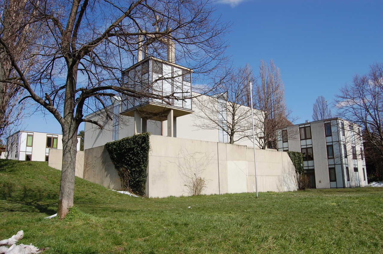 sosbrutalism:    Based on a higly rigid cube raster, this church is one of the most