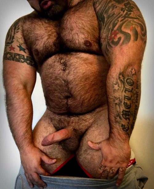 fredourson:  Hello, its me….  ❤️ Like it.. Share it… Follow….. @daddiesnbears f