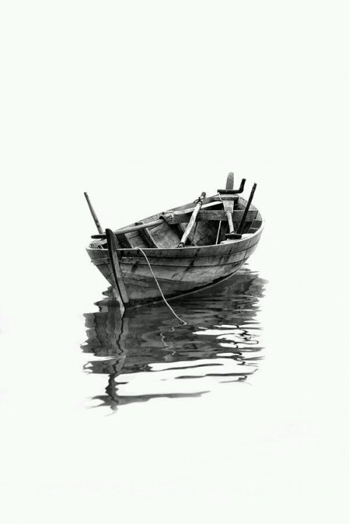 hodgeandpodge: Lonely boat by Yani Sidi