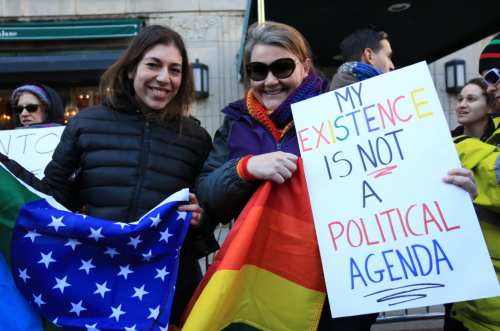 gaywrites:Photos from yesterday’s LGBT Solidarity Rally at Stonewall in New York. Yes. (via Yahoo)
