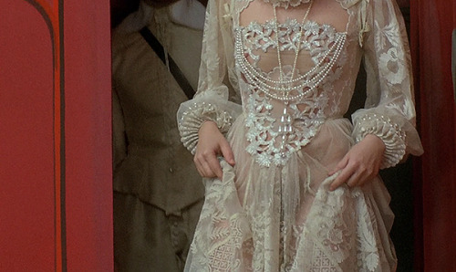 marypickfords:Immoral Tales (Walerian Borowczyk, 1973)