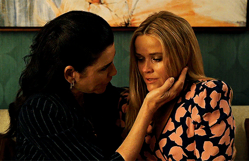 elizabetholsens:laura and bradley + physical touch