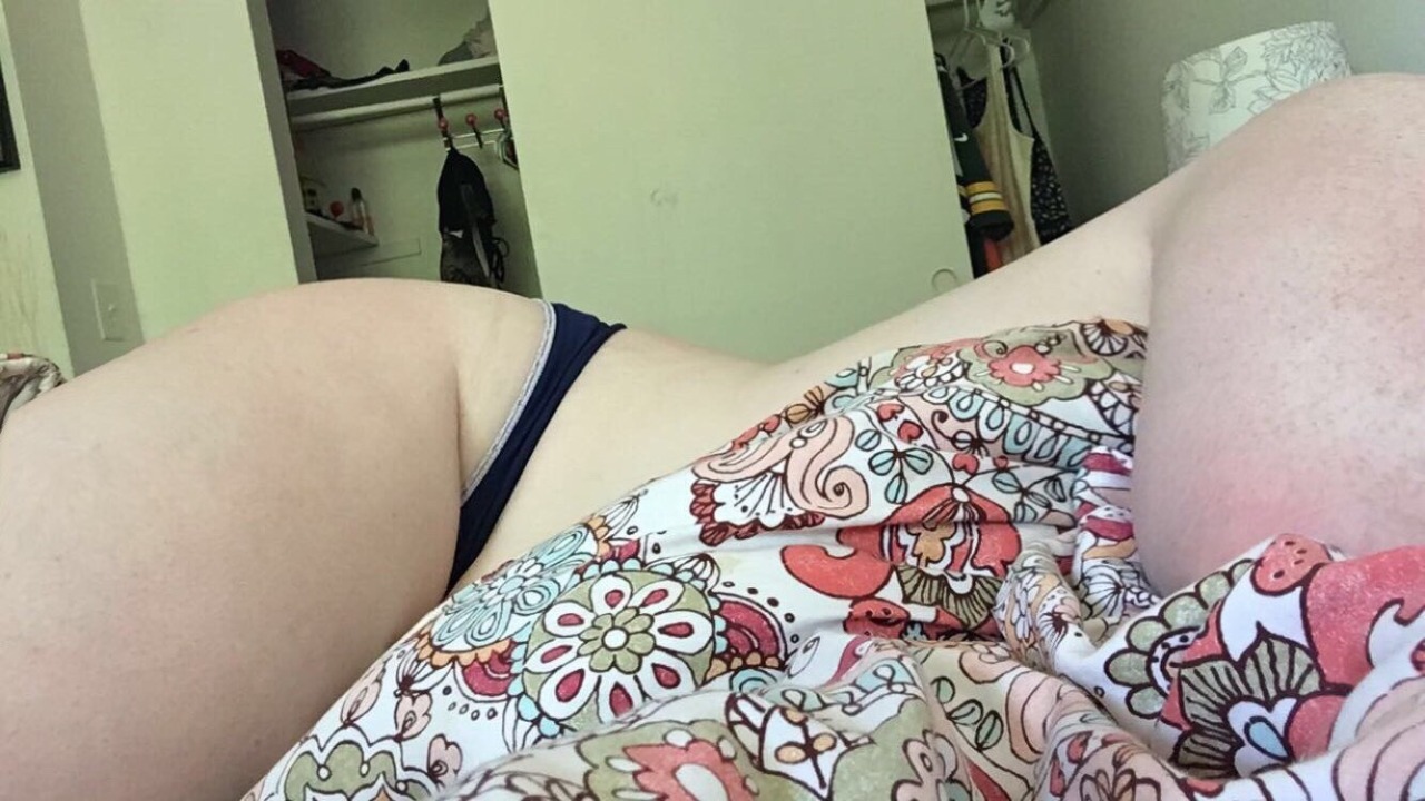 yesgingerprincessss:  Stay in bed. 💤😴