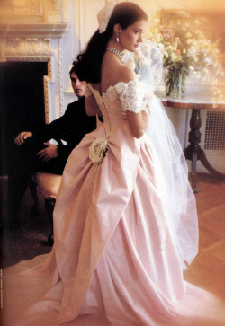 80s-90s-supermodels:  Bride US, August 1987Model :