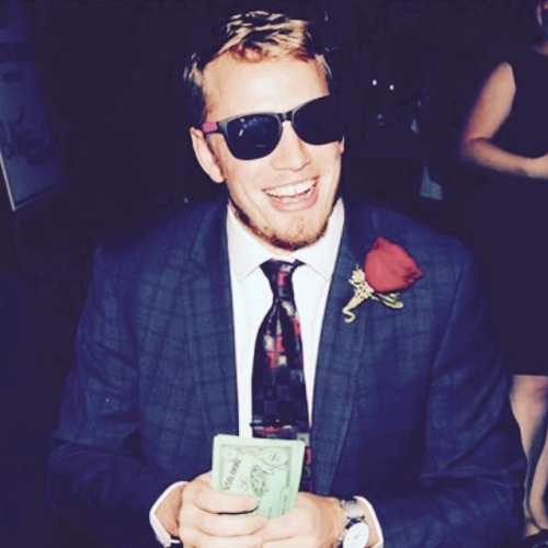 spaceyho:some nate schmidt icons for all your nate schmidt needs feel free to use just like/reblog i