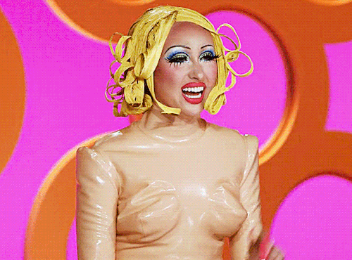 "I Really Like You Because I’m Really Scared Of You." Chappell Roan As A Extra Special Guest Judge