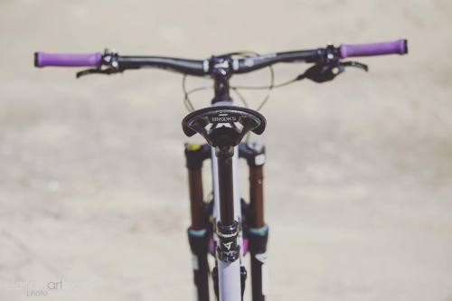 elenamartinello:  Getting anxious to get back on my @julianabicycles… The new #C13 @brooksengland sa