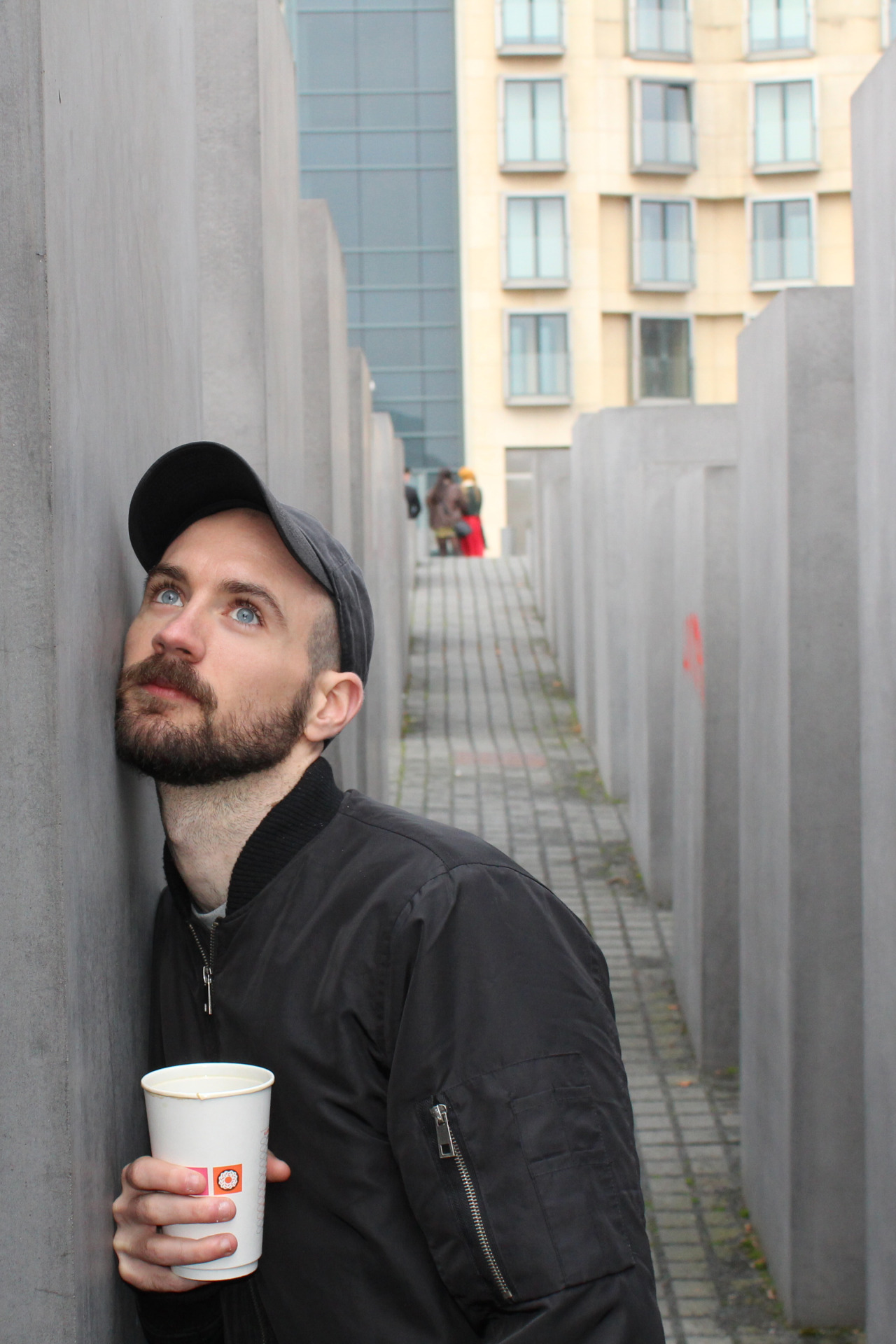 colinquinn:Passing through Peter Eisenman’s 2,711 columns forming the Holocaust
