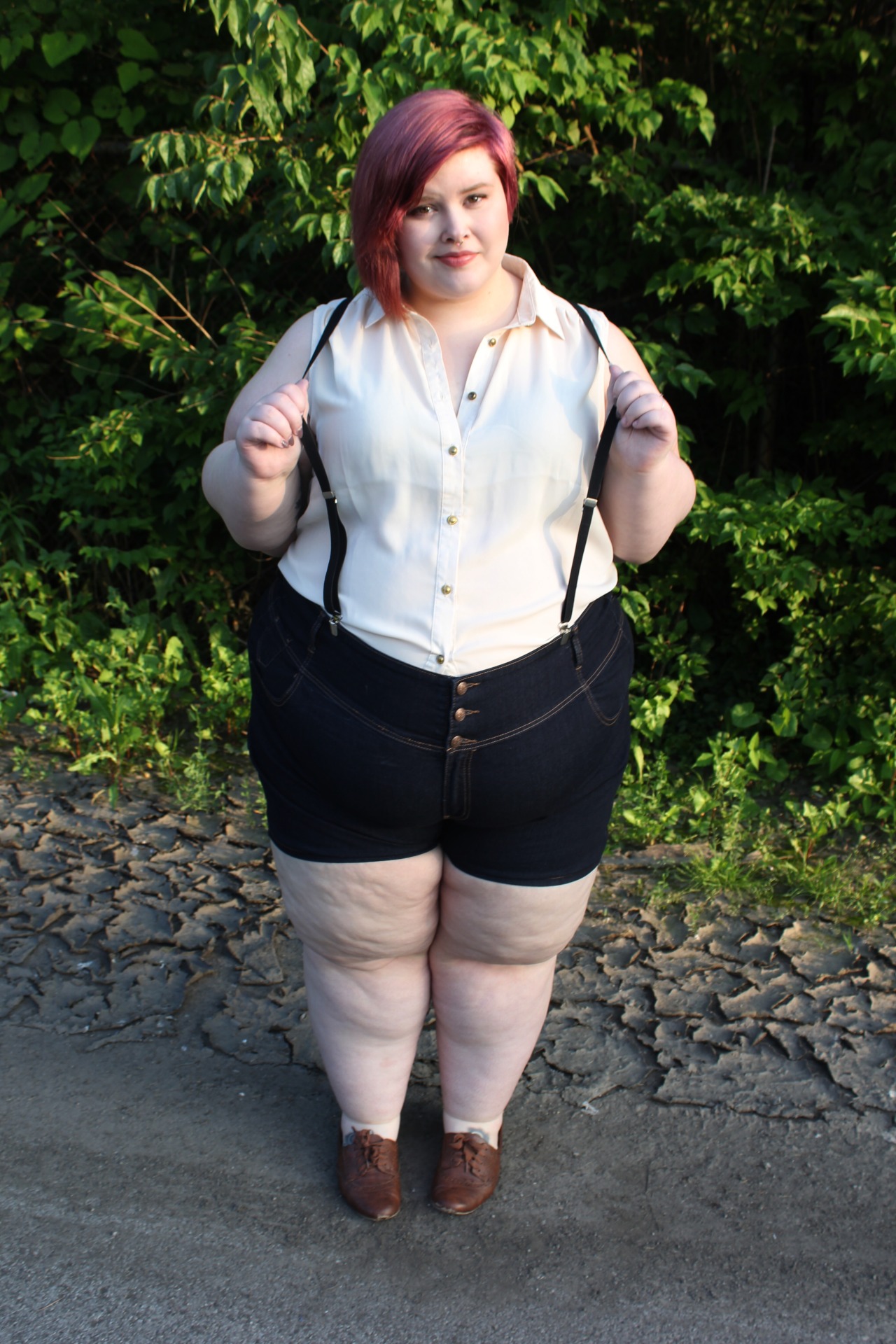 fatgirlbrooklyn:  afatfox:  in addition to this being an outfit post, I wanted to