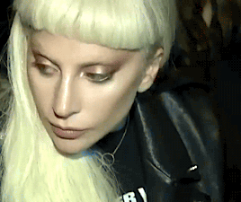 ipodmini:  Lady Gaga attends Alexander Wang’s 2015 NYFW show (x) 