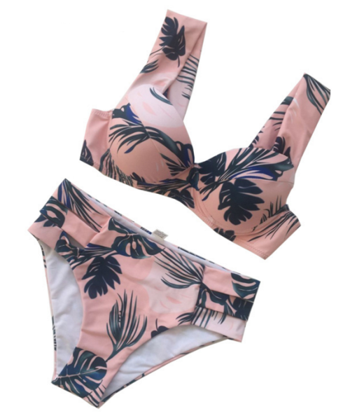 Porn photo grandartisanpuppy:  Fascinating Swimwear001