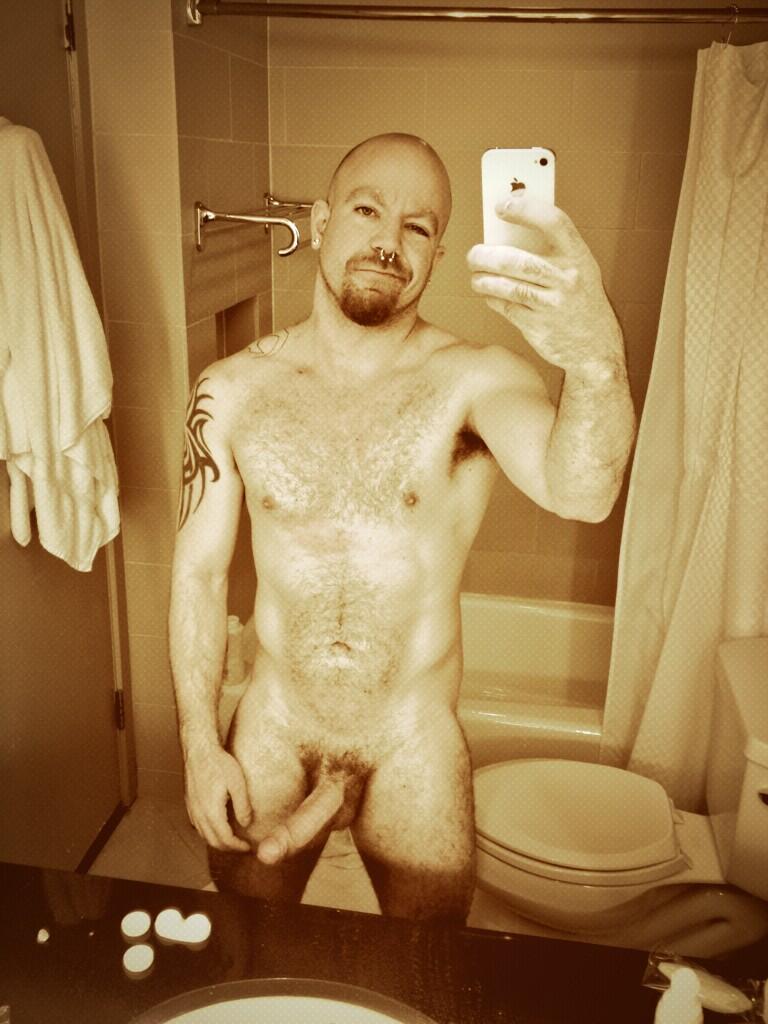 colungafrank:  Lex Antoine twitter pics