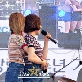 byulmoon:  ❤ (cr. starduks)