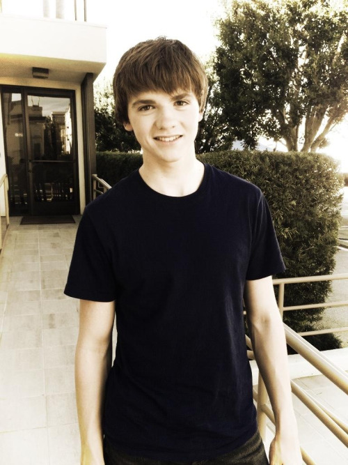 joel courtney