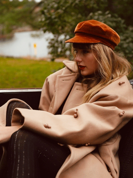 taylor-a-swift:    TAYLOR SWIFT © Beth Garrabrant