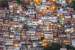 random-photos-x:  Favela by worldtowalk.