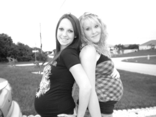 preggomum: Reblog if pregnant women turn your On