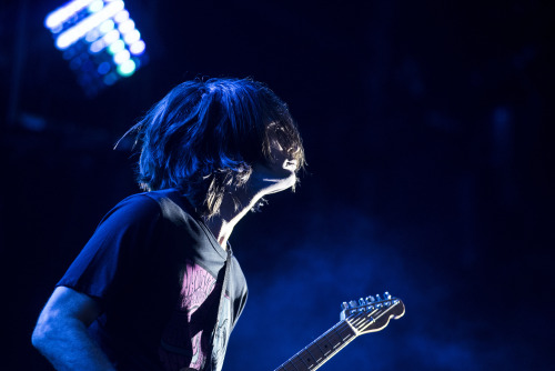 fallenjeeva:Jonny Greenwood plays with Radiohead during a headlining set on the Samsung Stage day 2 