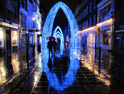 Runswith:  Holiday Archway Blues A Rainy Night Early In The Holiday Season, Off Oxford