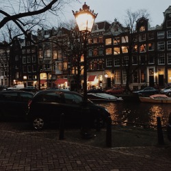 spxce-girl:  Amsterdam at night.