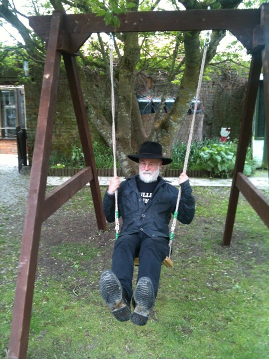 XXX GNU Terry Pratchett photo