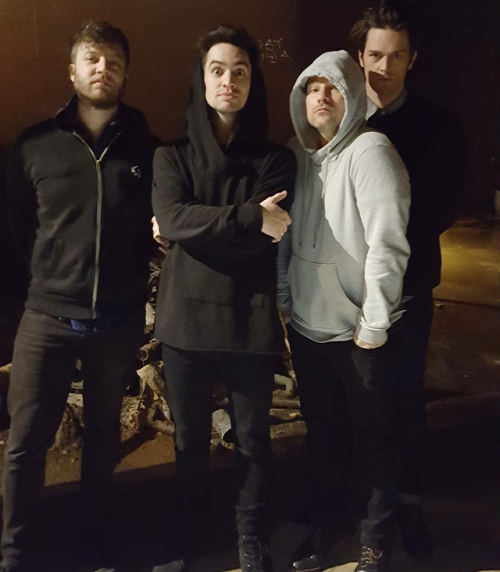 LeslieTheRave: In honor of Brendon Urie’s Birthday, here’s Panic! ghost hunting in the b