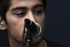 keepingupwithzayn:  zayn performing little things on siriusxm’s artist confidential+