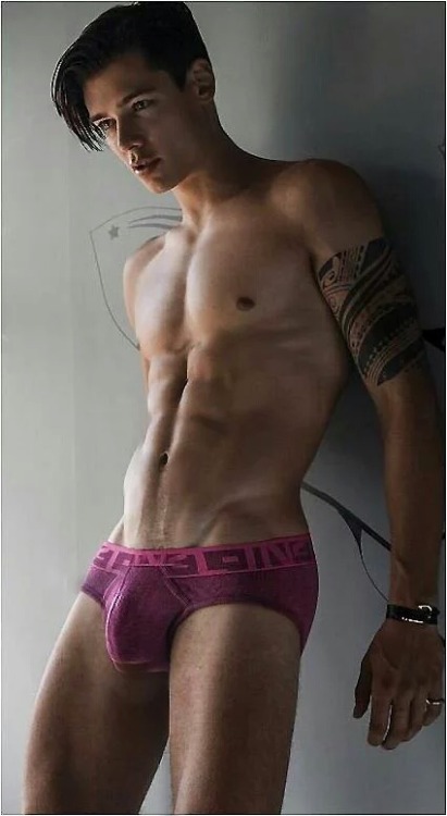 #gay #briefs #underwear #twink #bulge