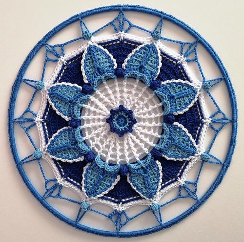 ericacrochets: Crystal Cold Silence Mandala by Evelin KaruFree Crochet Pattern Here (May need to mak