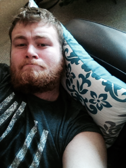 m1schi3fmanag3d:  I’m lazy as fuck today  Oh and hello the-nap-king I guess people are sending you selfies and that’s pretty cool 