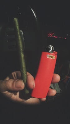 andthesorcerersstoned:  Tonight’s blunt