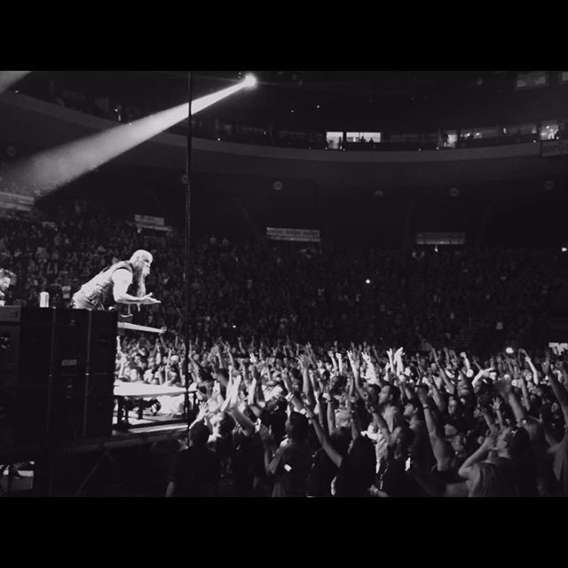 5fdp-and-disturbed-world:    Thank you #Cincinnati! Photo by brendandphoto.#ShitYesCincy