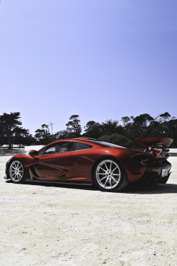 themanliness:  McLaren P1 | Source | MVMT