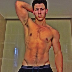 socialitelife:  Hello there Nick Jonas! 