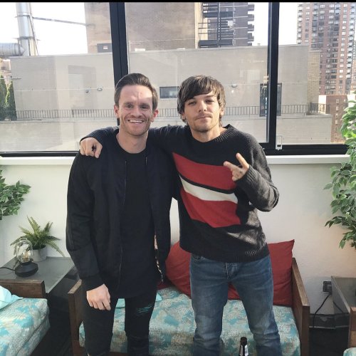 @SykeOnAir: Always such a great time with @Louis_Tomlinson. Can’t wait for you all to see the 