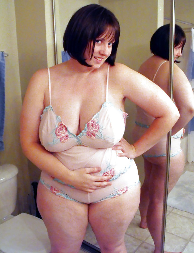 curvymilfsxxx: