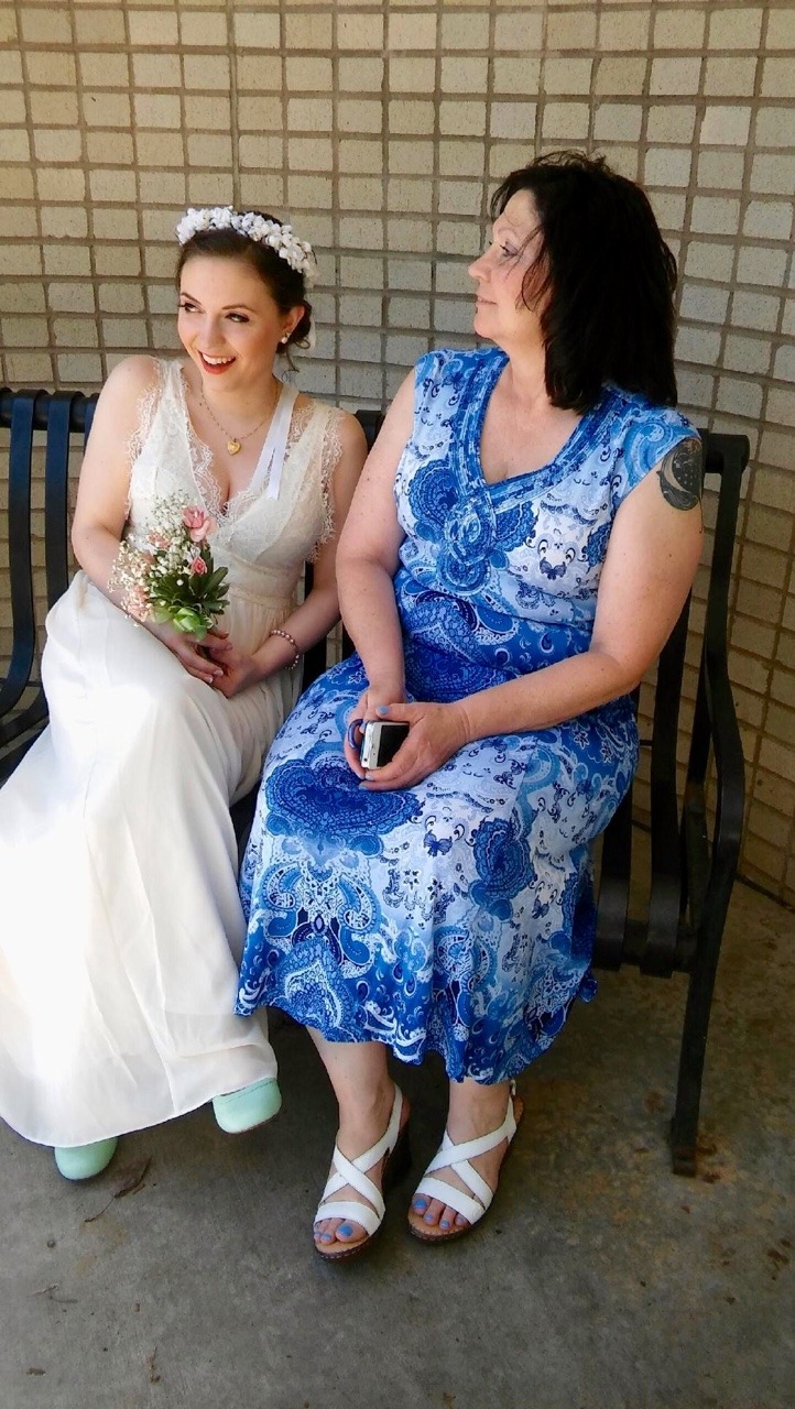 nsfw-grey: My wedding was super fun! I don't... - greyallison Grey Allison