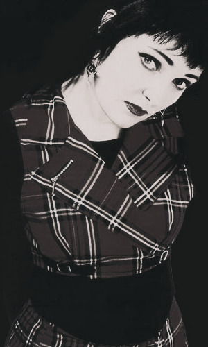 Porn Pics eliz-may:  Happy Birthday, Siouxsie Sioux.