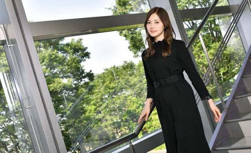 sakamichi-steps: 乃木坂46 白石麻衣「俺スカ」衝撃発言が話題 メンバーの反応は？ #俺のスカート、どこ行った？