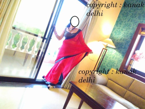 kanakdelhi: Hello friends v r married cpl delhi my new saree pic goa trip fun time pic She whore&