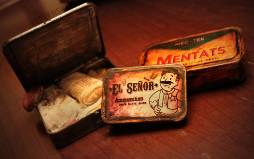 wastelandporn: Fallout Props by Keevanski totally cool!