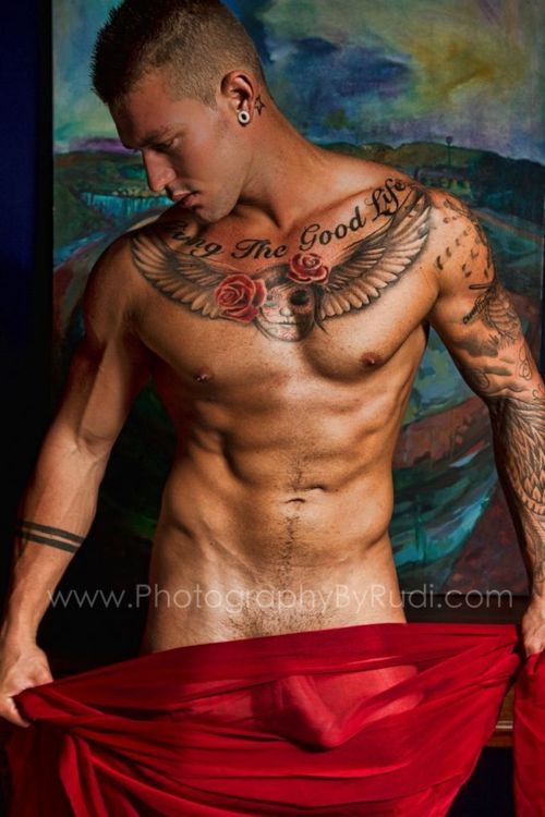 eyesofdj:  Chad Hursty  wow