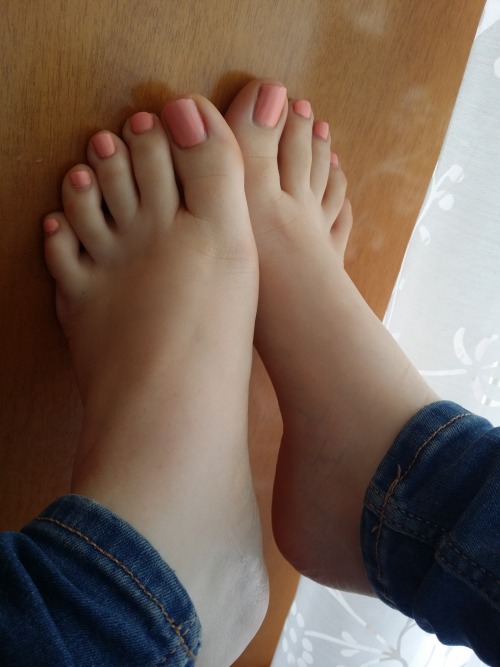 soso31-blog: Pretty feet