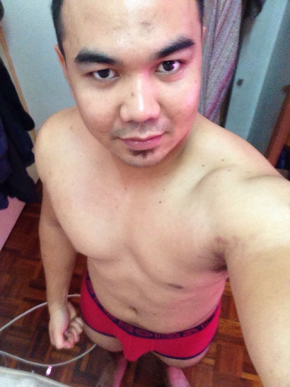 daddyloverfan: jjes0001:  #Asian #Malaysian #daddy #fit #sixpack #hairy  Part 2 