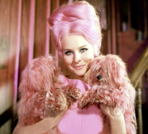 dandelionapril:  Pink + 60s Bouffants 