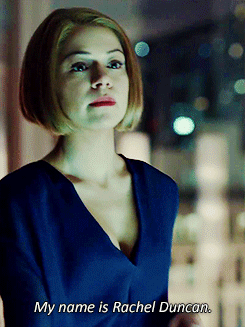 I'll tell you what makes a good fucking actress. playing every character in a show and still convincing the audiance that they are all different people still.