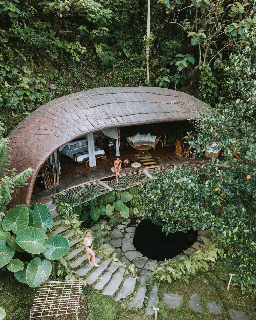 Made in Bali: Escape Reality at an Open-Air Bamboo Dome in the JungleOtherworldly bamboo architectur