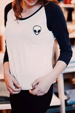 septbouquetmika:  Alien fashion  Long Sleeve