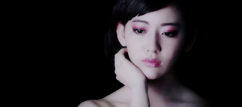 mochichan00: Sakura for “Kate metal glamour makeups”