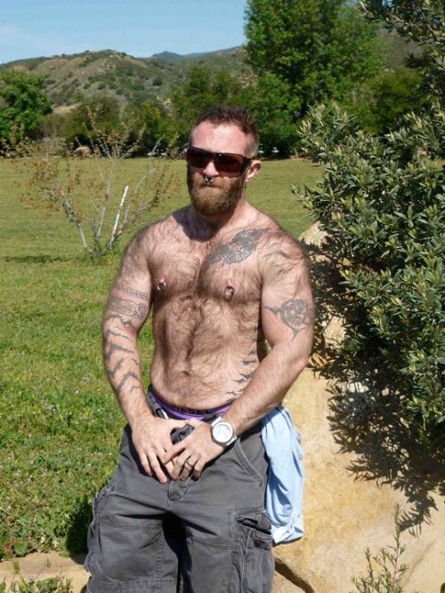manly-brutes:  manly-brutes:  manly-brutes.tumblr.com   manly-brutes.tumblr.com  Hairy, handsome, sexy, inked - WOW he is what dreams are made of - WOOF
